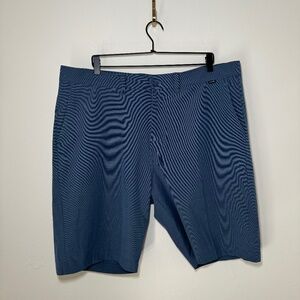 Travis Mathew Shorts Men's Size 40 Blue Performance Golf Lightweight Casual